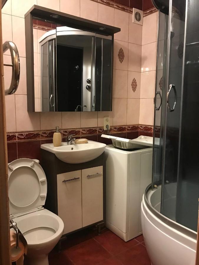 затишна однокімнатна 5 хв від південного вокзалу *